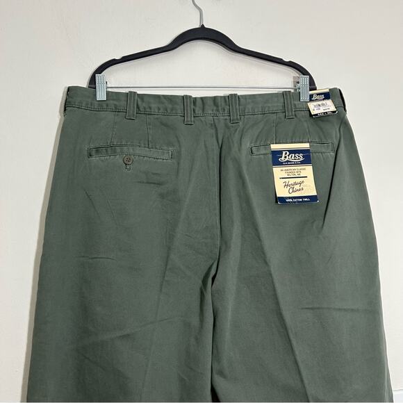G.H. Bass & Co. Green Chinos - Picture 6 of 7